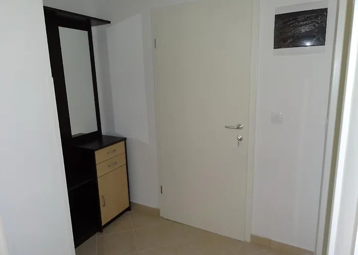 Mison Apartment